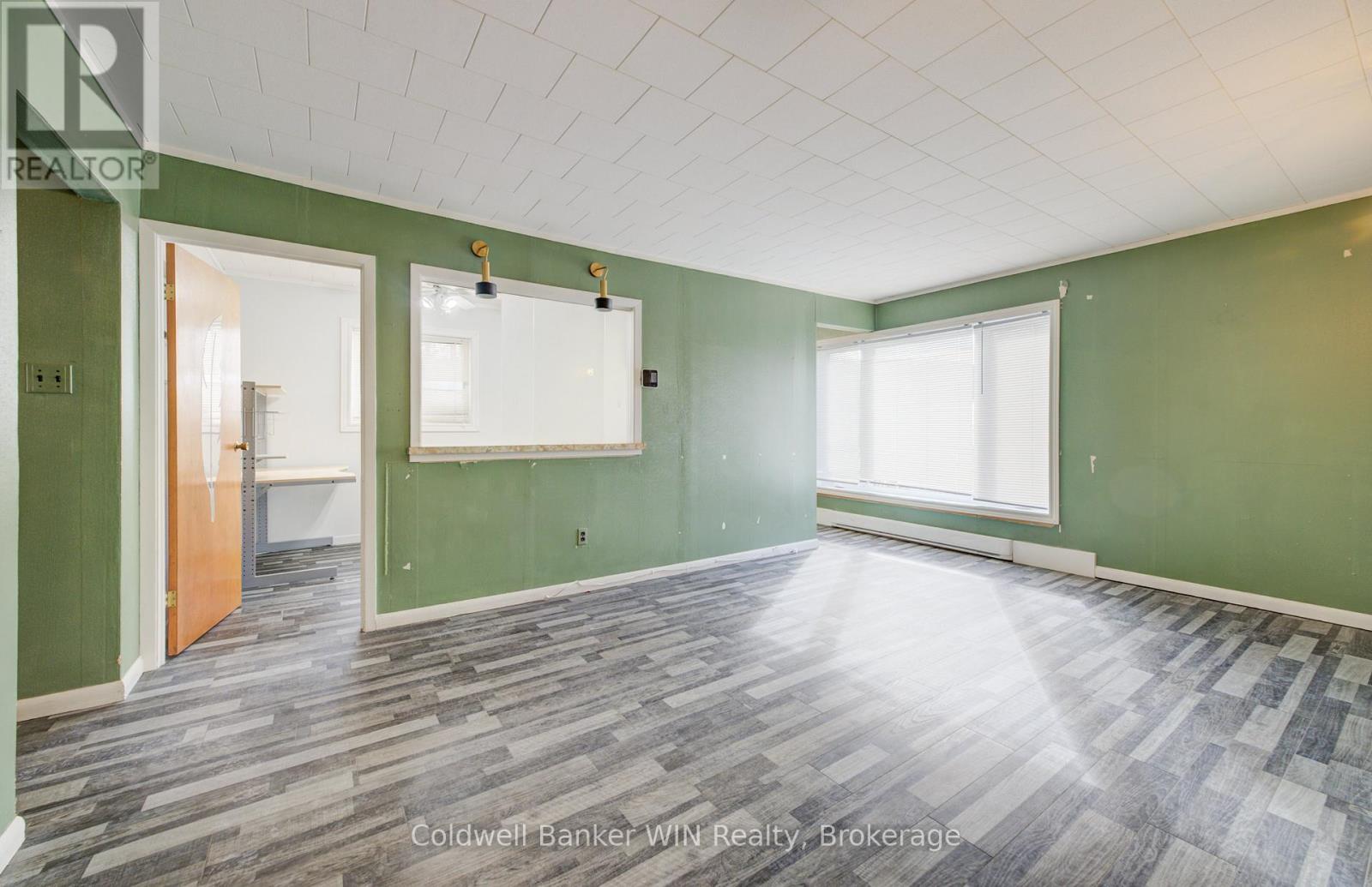 7 - 165 King Street W, Wellington North, Ontario  N0G 2L1 - Photo 4 - X13035320