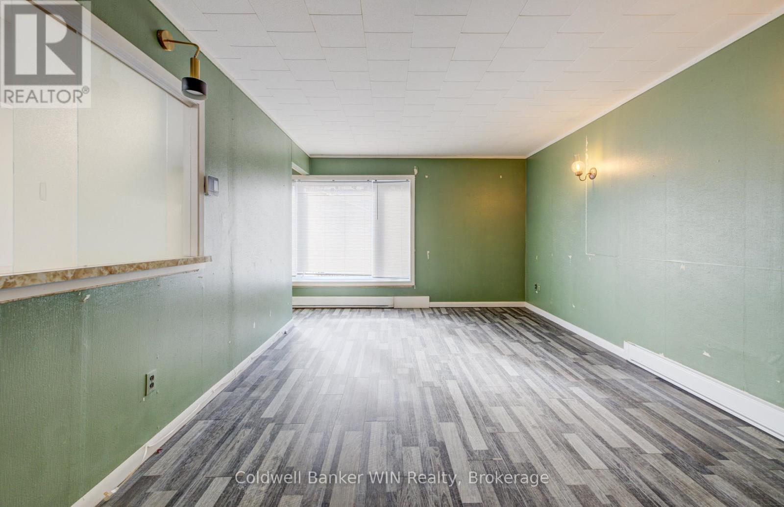 7 - 165 King Street W, Wellington North, Ontario  N0G 2L1 - Photo 5 - X13035320