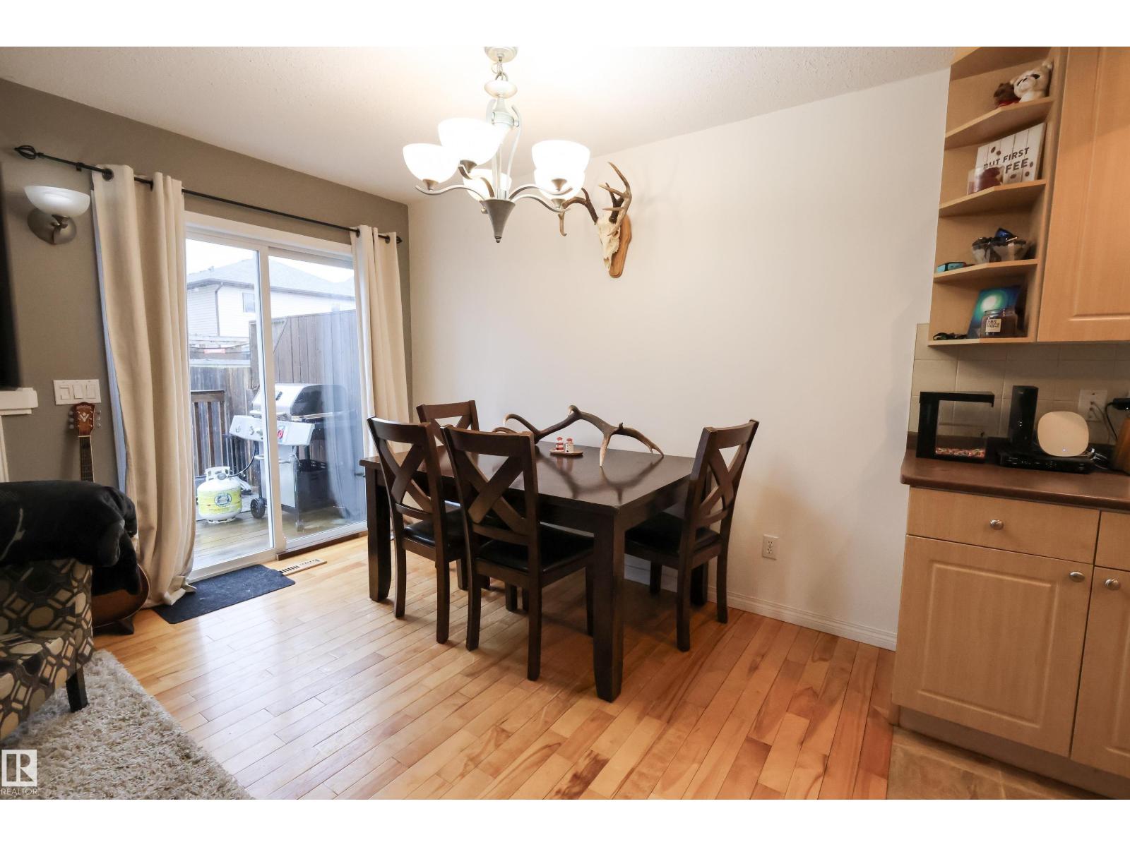 9913 102, Morinville, Alberta  T8R 1V9 - Photo 3 - E4483717