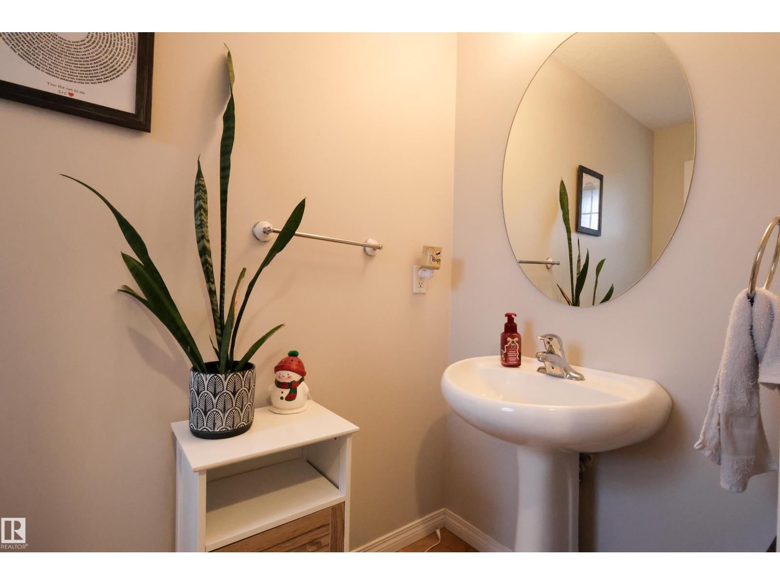 9913 102, Morinville, Alberta  T8R 1V9 - Photo 7 - E4483717