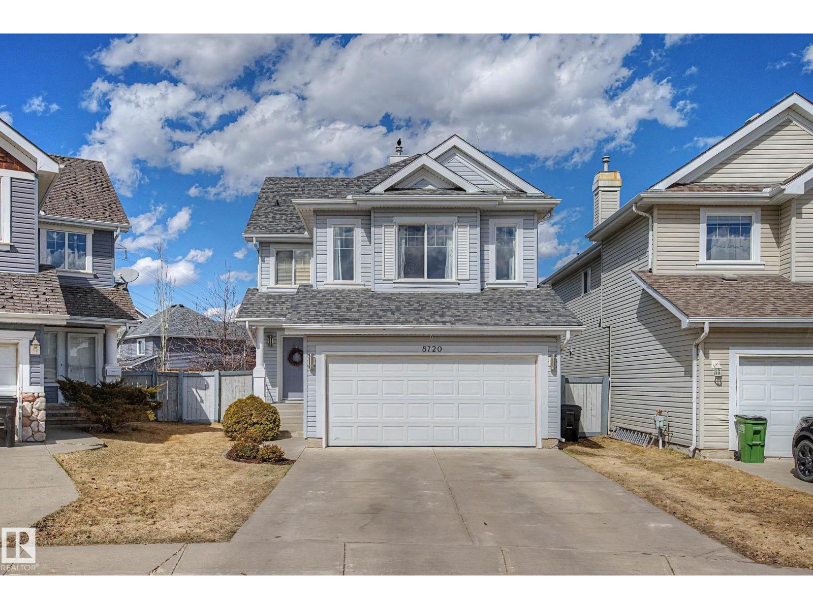 8720 11 AV SW, edmonton, Alberta