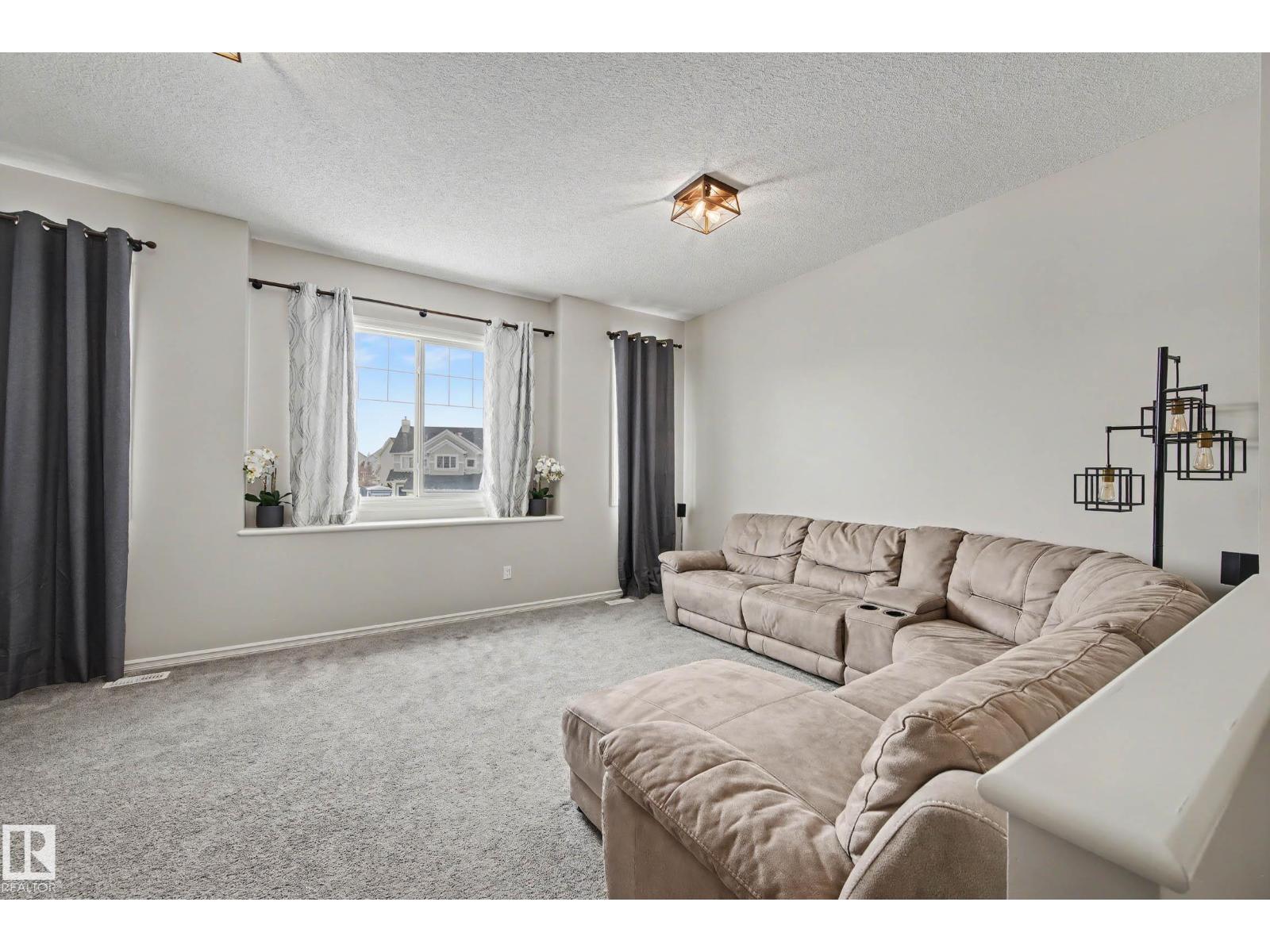 8720 11 Av Sw, Edmonton, Alberta  T6X 1J5 - Photo 17 - E4483719