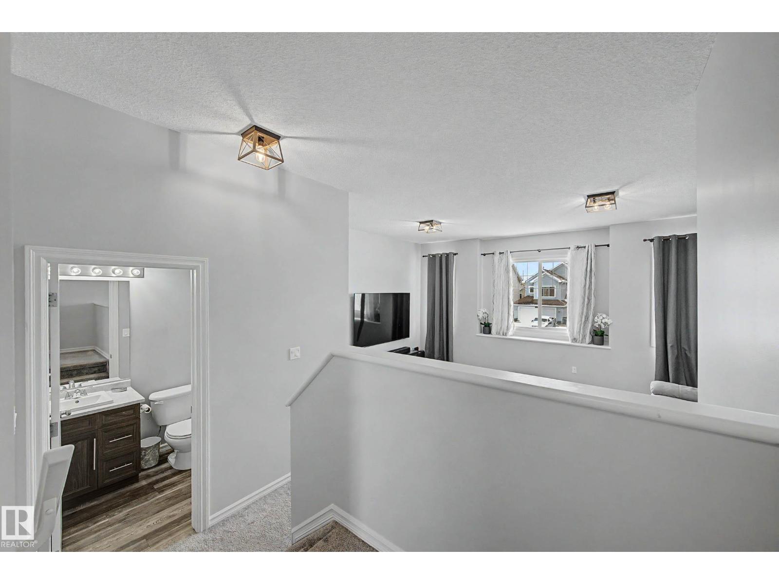 8720 11 Av Sw, Edmonton, Alberta  T6X 1J5 - Photo 19 - E4483719