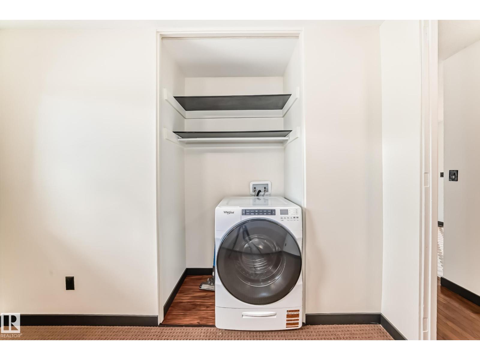 8608 37 Av Nw, Edmonton, Alberta  T6K 0E4 - Photo 30 - E4483720