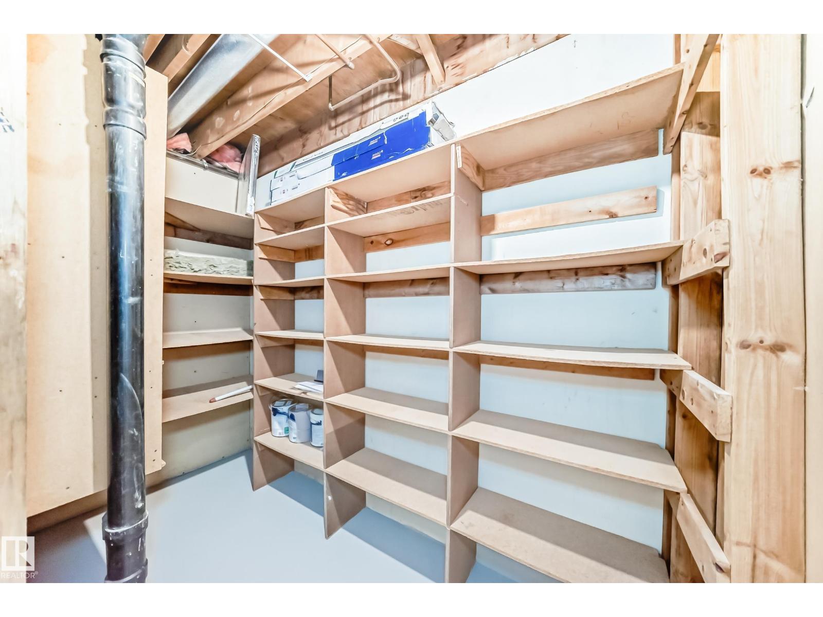 8608 37 Av Nw, Edmonton, Alberta  T6K 0E4 - Photo 55 - E4483720