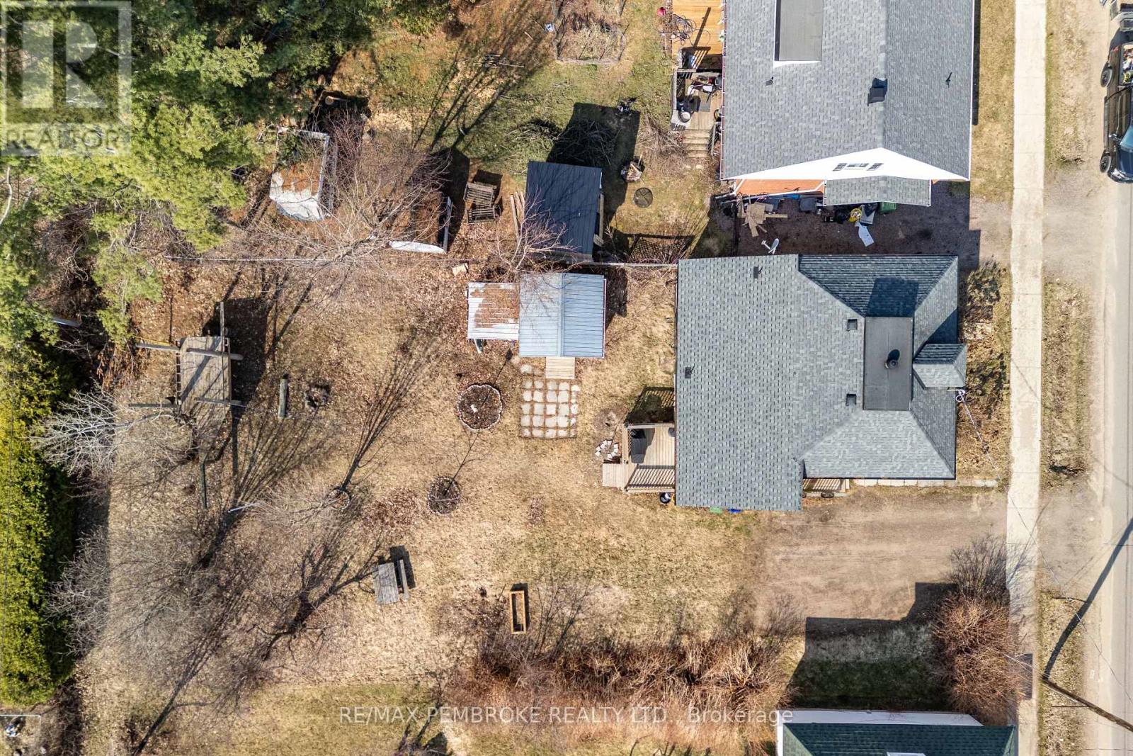 354 Irving Street, Pembroke, Ontario  K8A 2T1 - Photo 11 - X13035176