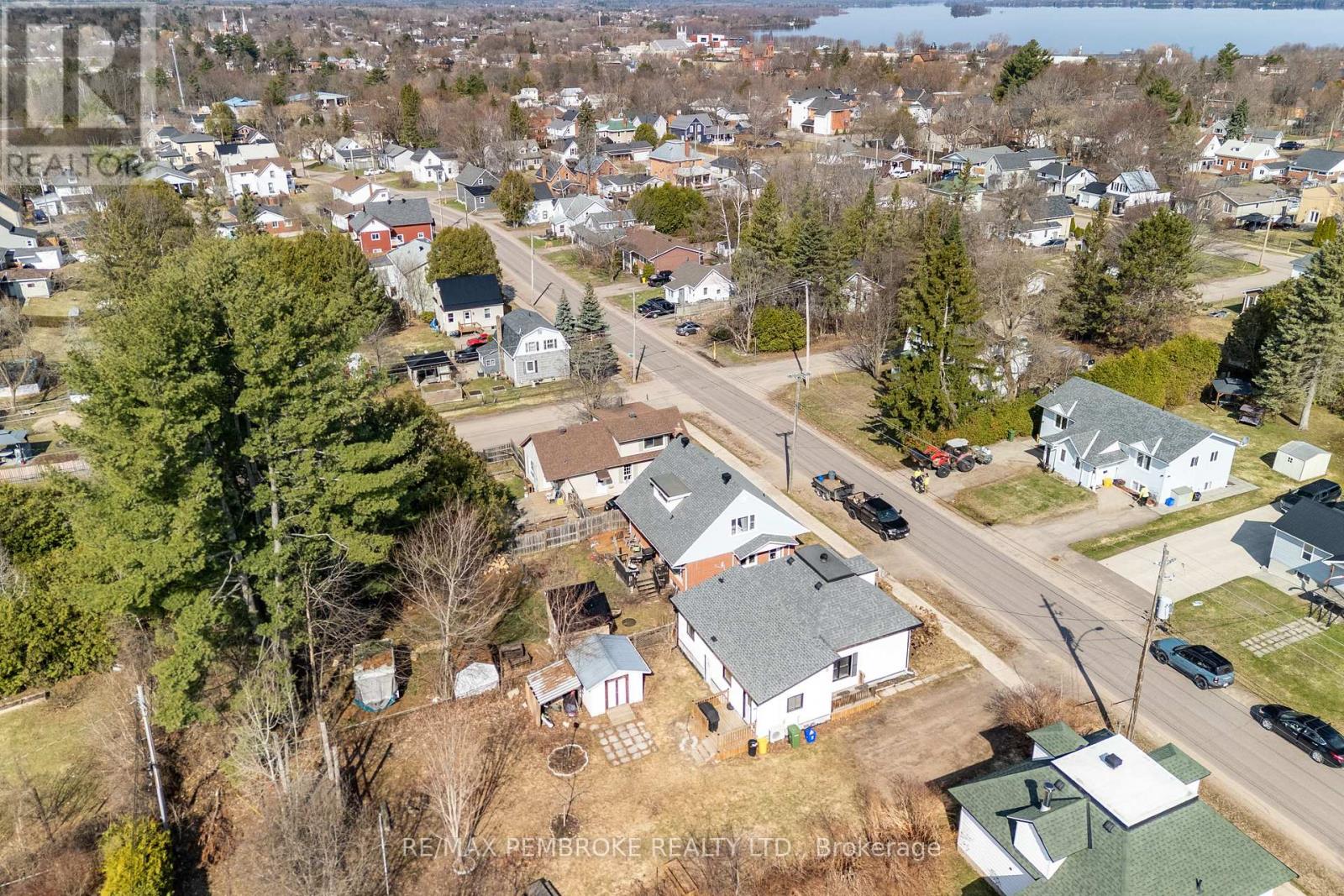 354 Irving Street, Pembroke, Ontario  K8A 2T1 - Photo 13 - X13035176