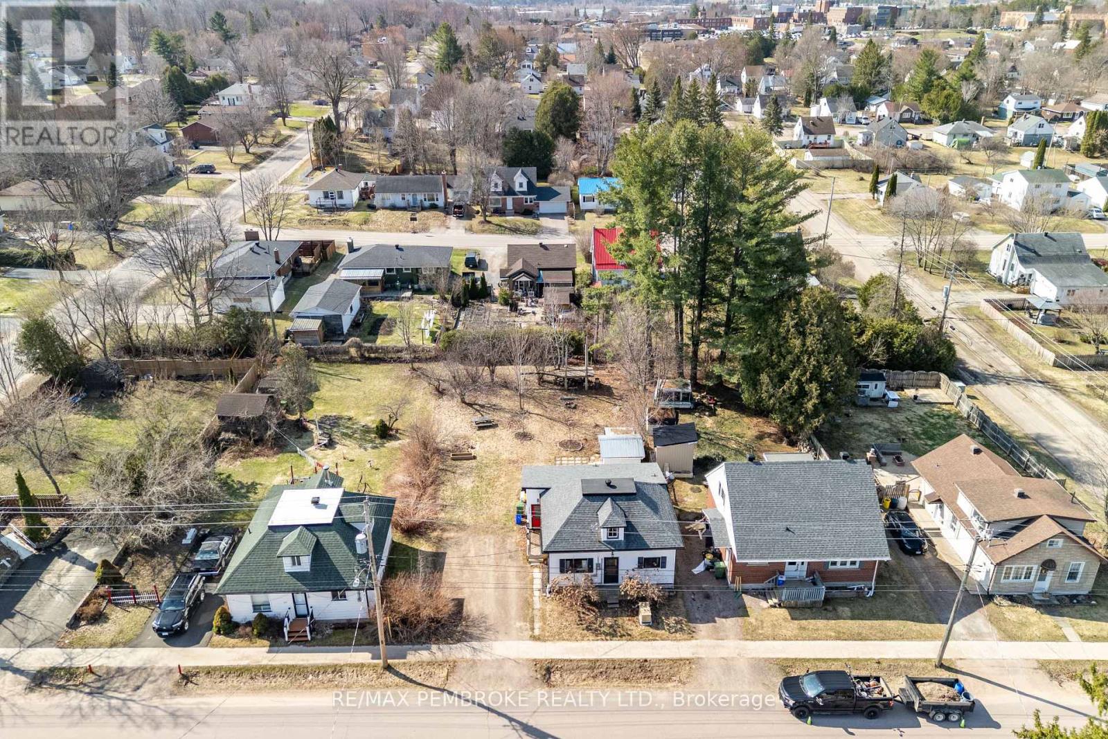 354 Irving Street, Pembroke, Ontario  K8A 2T1 - Photo 14 - X13035176