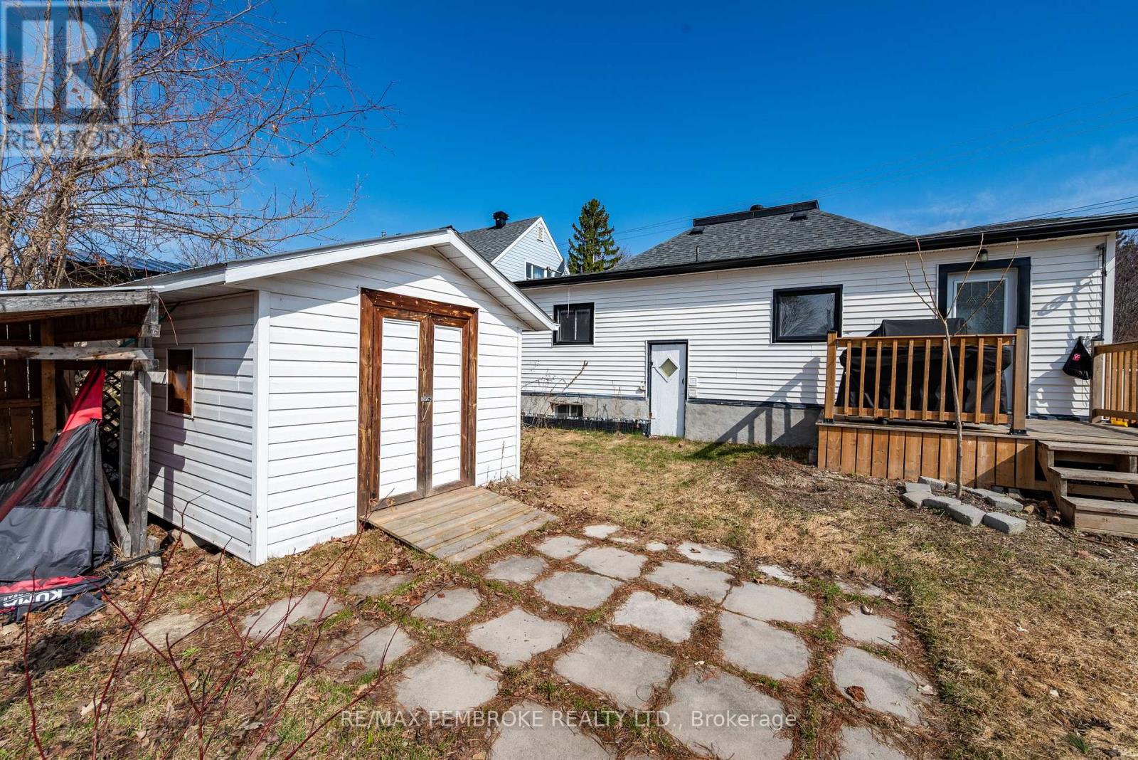 354 Irving Street, Pembroke, Ontario  K8A 2T1 - Photo 7 - X13035176