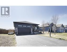 65 NOBLE CRESCENT, Petawawa, Ontario