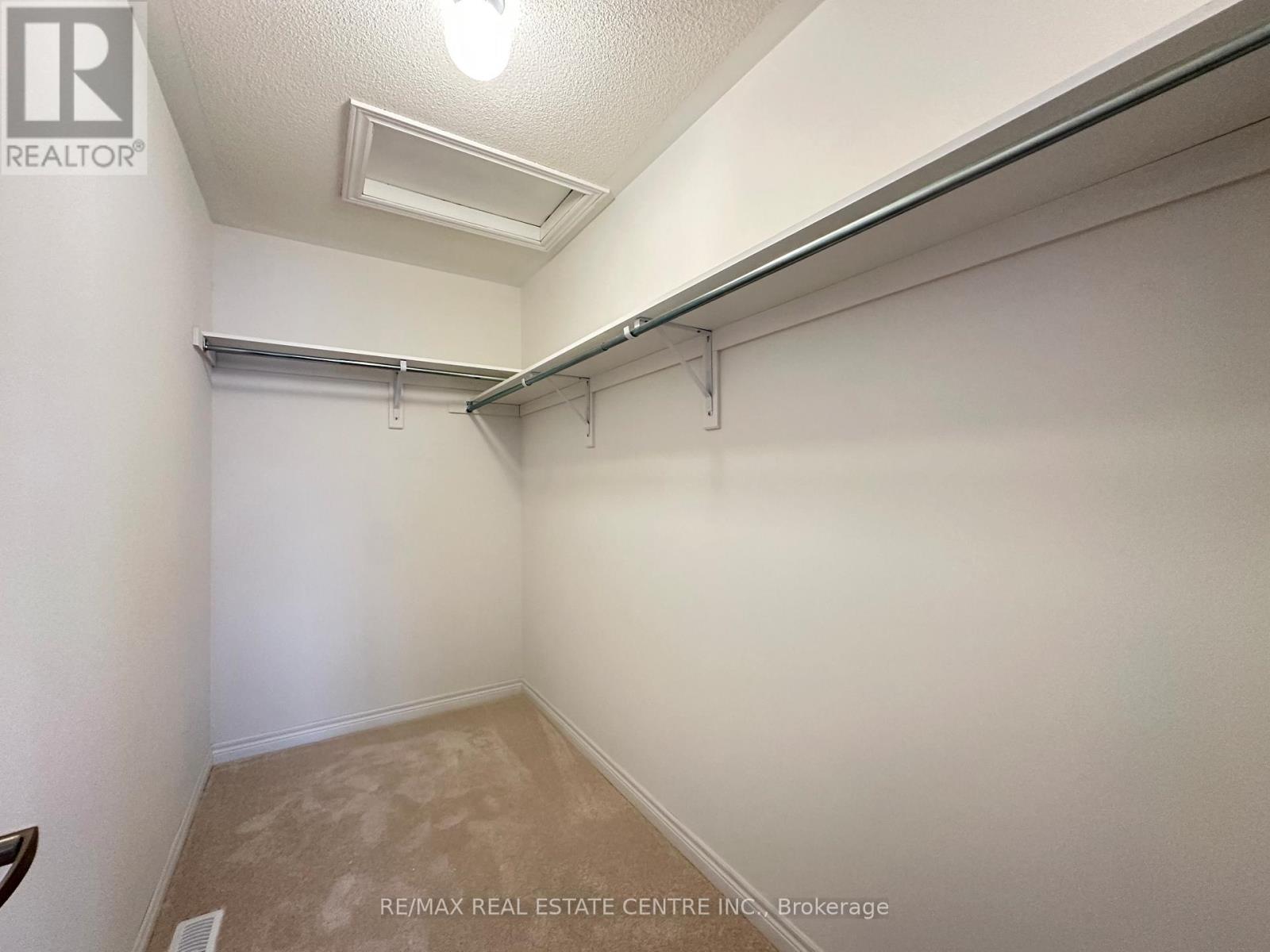 70 Wakefield Boulevard, Essa, Ontario  L3W 0L9 - Photo 18 - N12894422