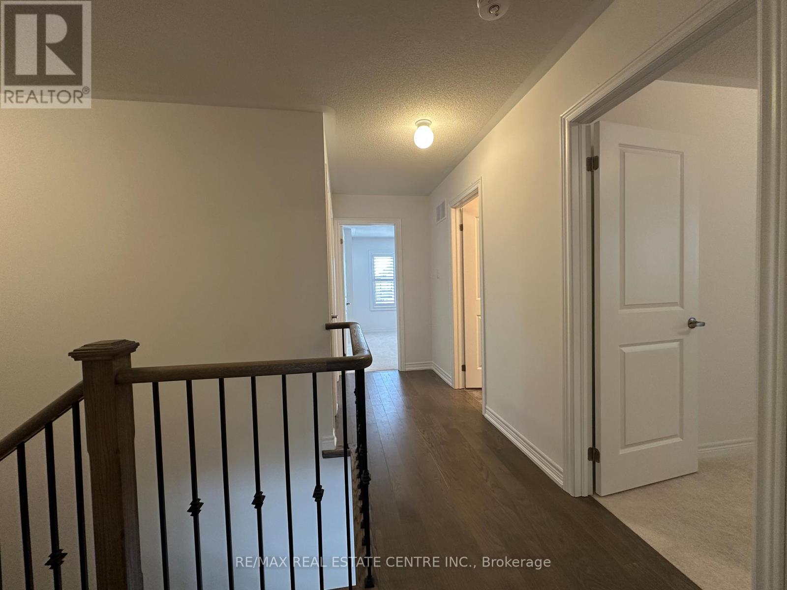 70 Wakefield Boulevard, Essa, Ontario  L3W 0L9 - Photo 24 - N12894422