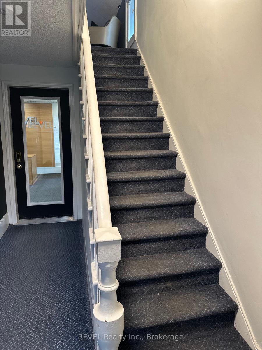 Upper - 6 Hwy 20 Highway E, Pelham, Ontario  L0S 1E3 - Photo 5 - X13035024