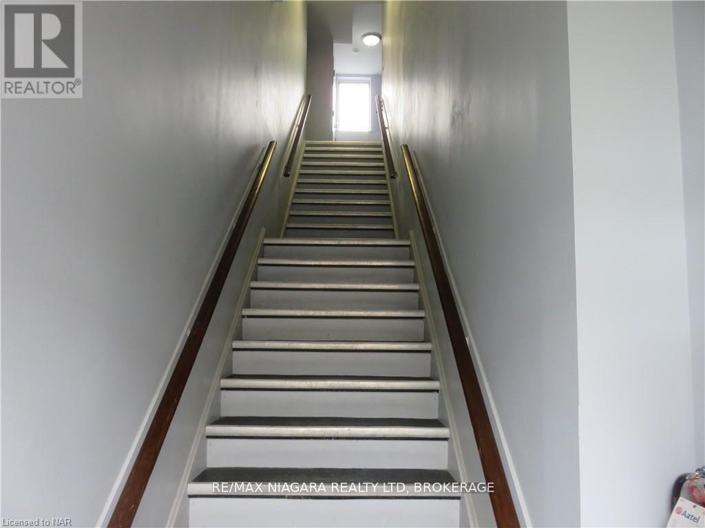 202 - 58 Jarvis Street N, Fort Erie (Central), Ontario  L2A 2S4 - Photo 2 - X13035100