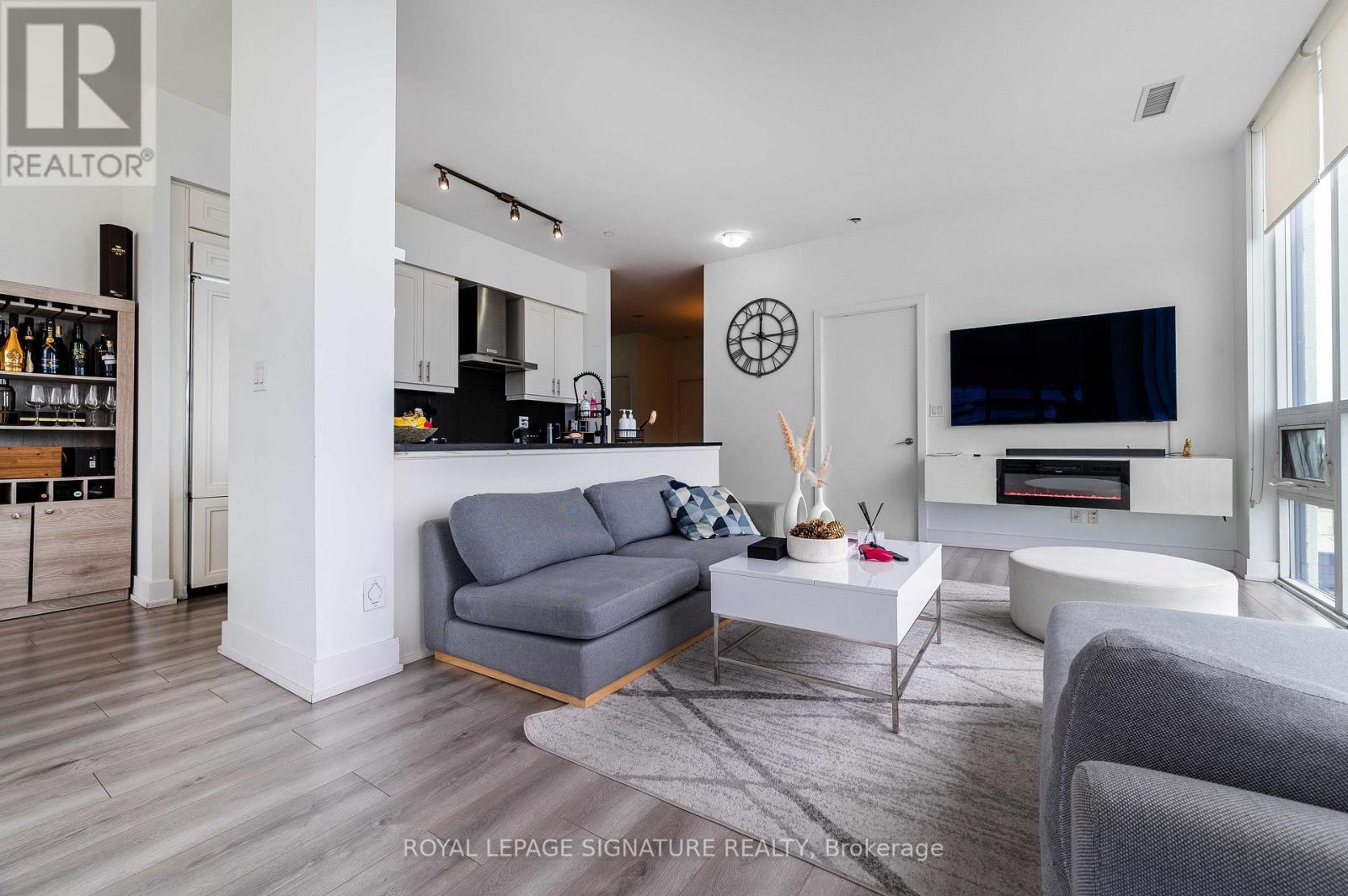 Ph4 - 4011 Brickstone Mews, Mississauga, Ontario  L5B 0G3 - Photo 10 - W13034172