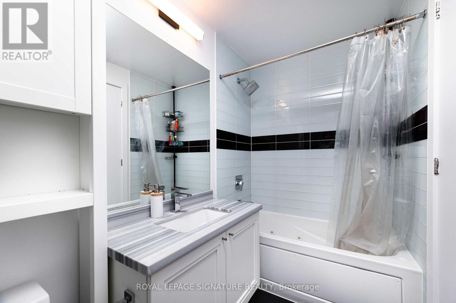 Ph4 - 4011 Brickstone Mews, Mississauga, Ontario  L5B 0G3 - Photo 19 - W13034172