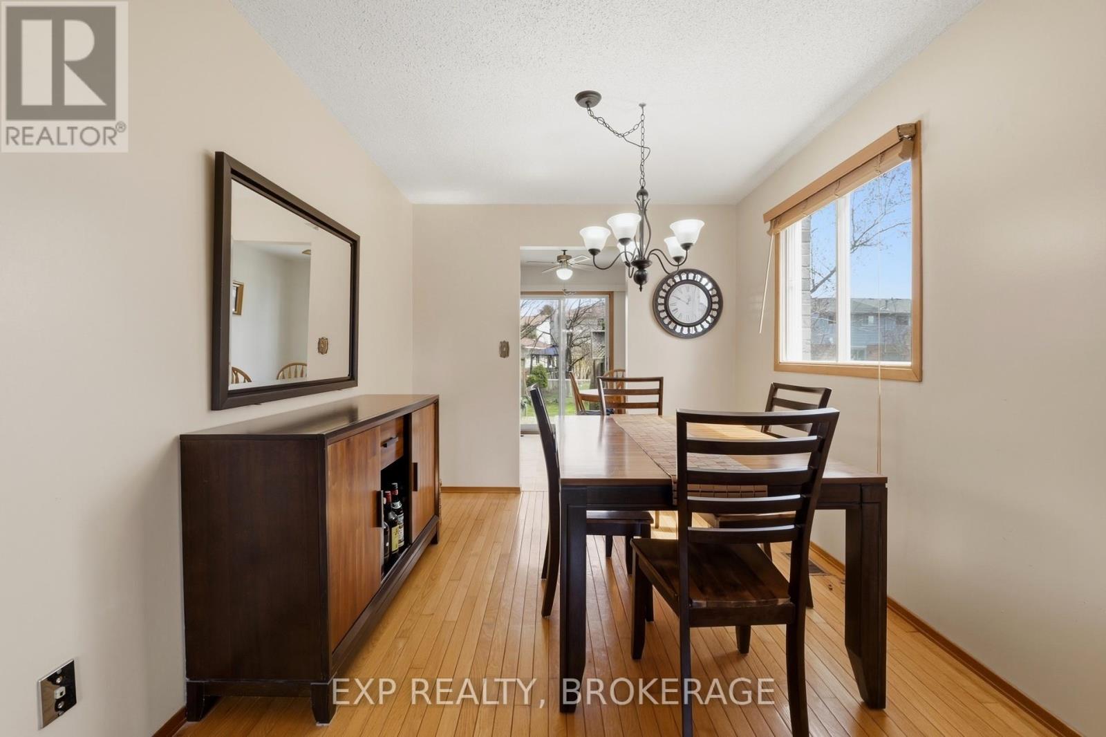 693 Cedarwood Drive, Kingston, Ontario  K7P 2H8 - Photo 4 - X13035020