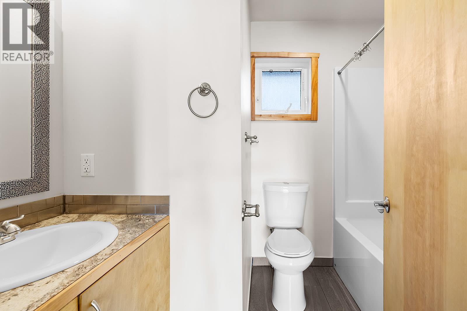 1103 12th Avenue N, Creston, British Columbia  V0B 1G6 - Photo 15 - 10374506