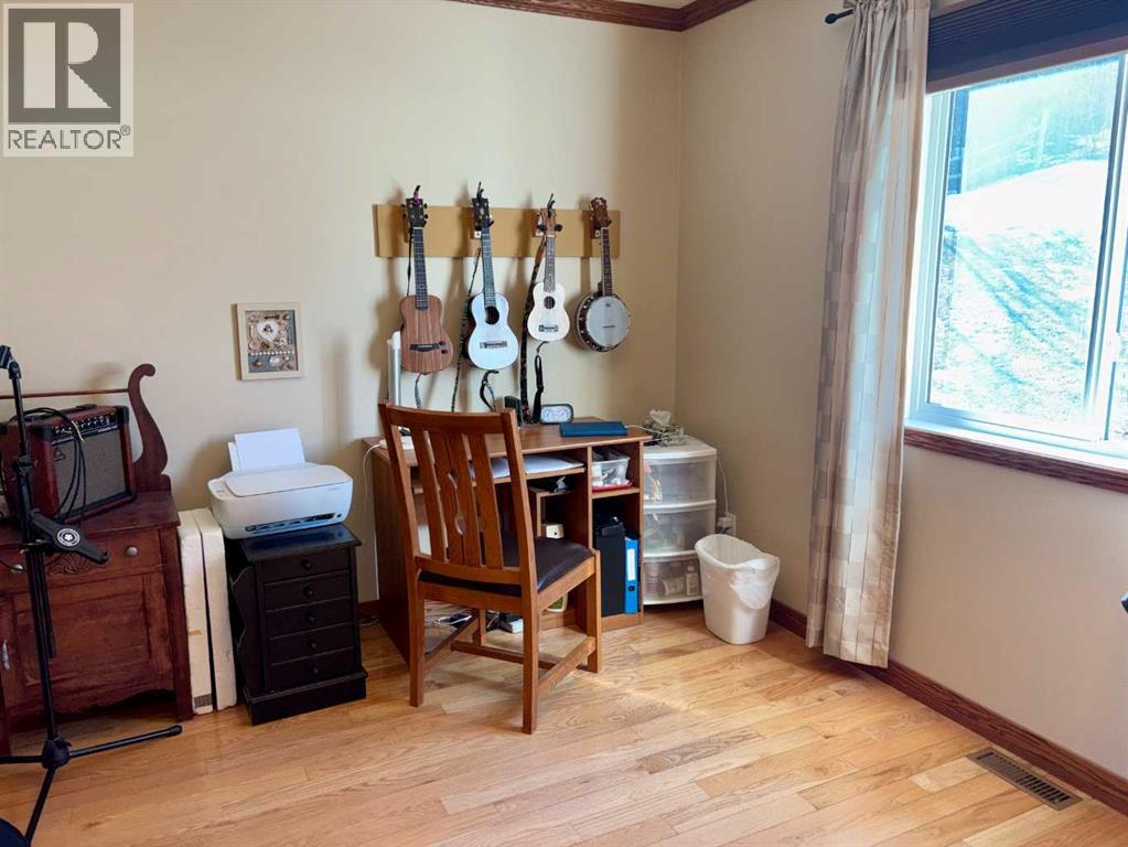 4721 52 Street, Innisfree, Alberta  T0B 2G0 - Photo 11 - A2301839