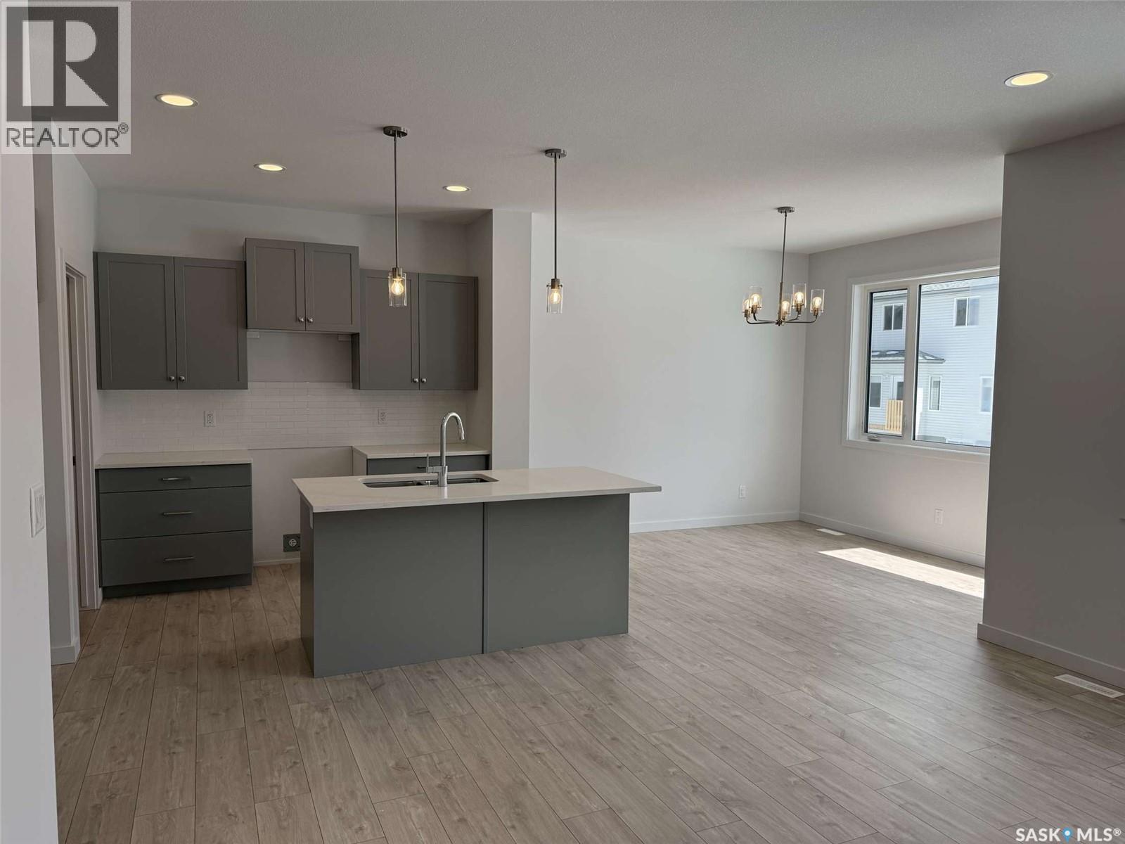 319 Cowessess Road, Saskatoon, Saskatchewan  S7V 1M3 - Photo 3 - SK028059