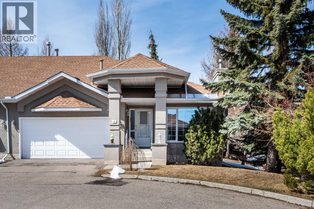 4 Christie Gardens SW, Calgary, Alberta