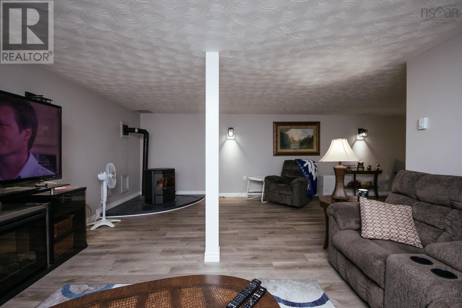 2810 Pinecrest Drive, Coldbrook, Nova Scotia  B4R 1B5 - Photo 25 - 202608231