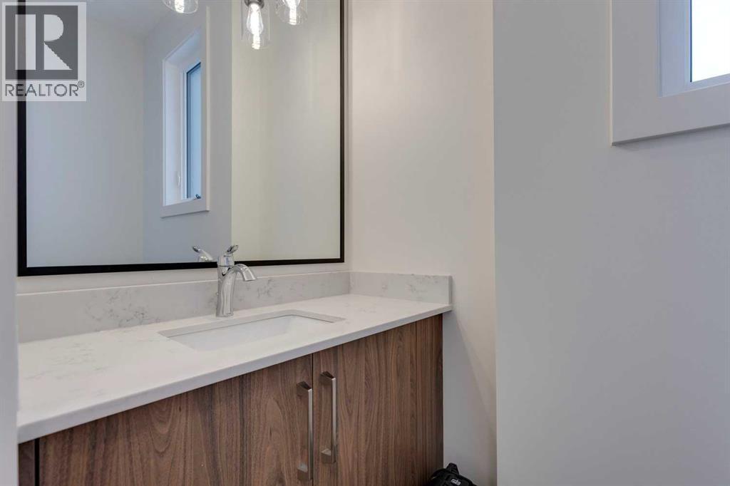 2126 7 Street NW, Calgary, Alberta  T2M 1K3 - Photo 13 - A2289136