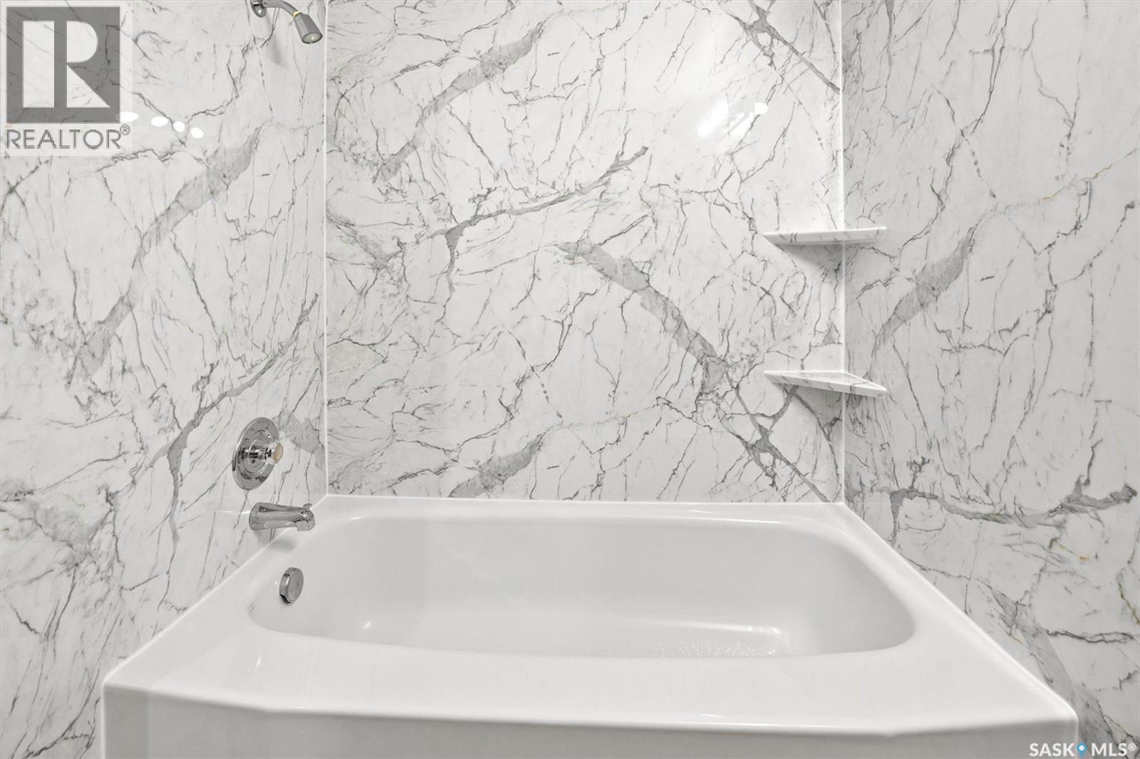 424 3rd Avenue N, Saskatoon, Saskatchewan  S7K 2J3 - Photo 40 - SK033705