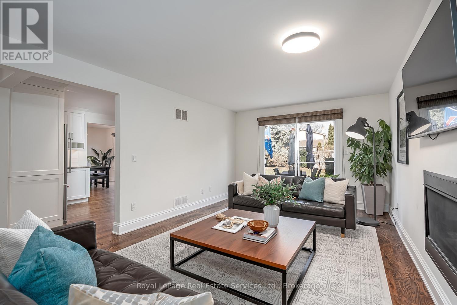 5193 Lakeshore Road, Burlington, Ontario  L7L 1C7 - Photo 23 - W13035250