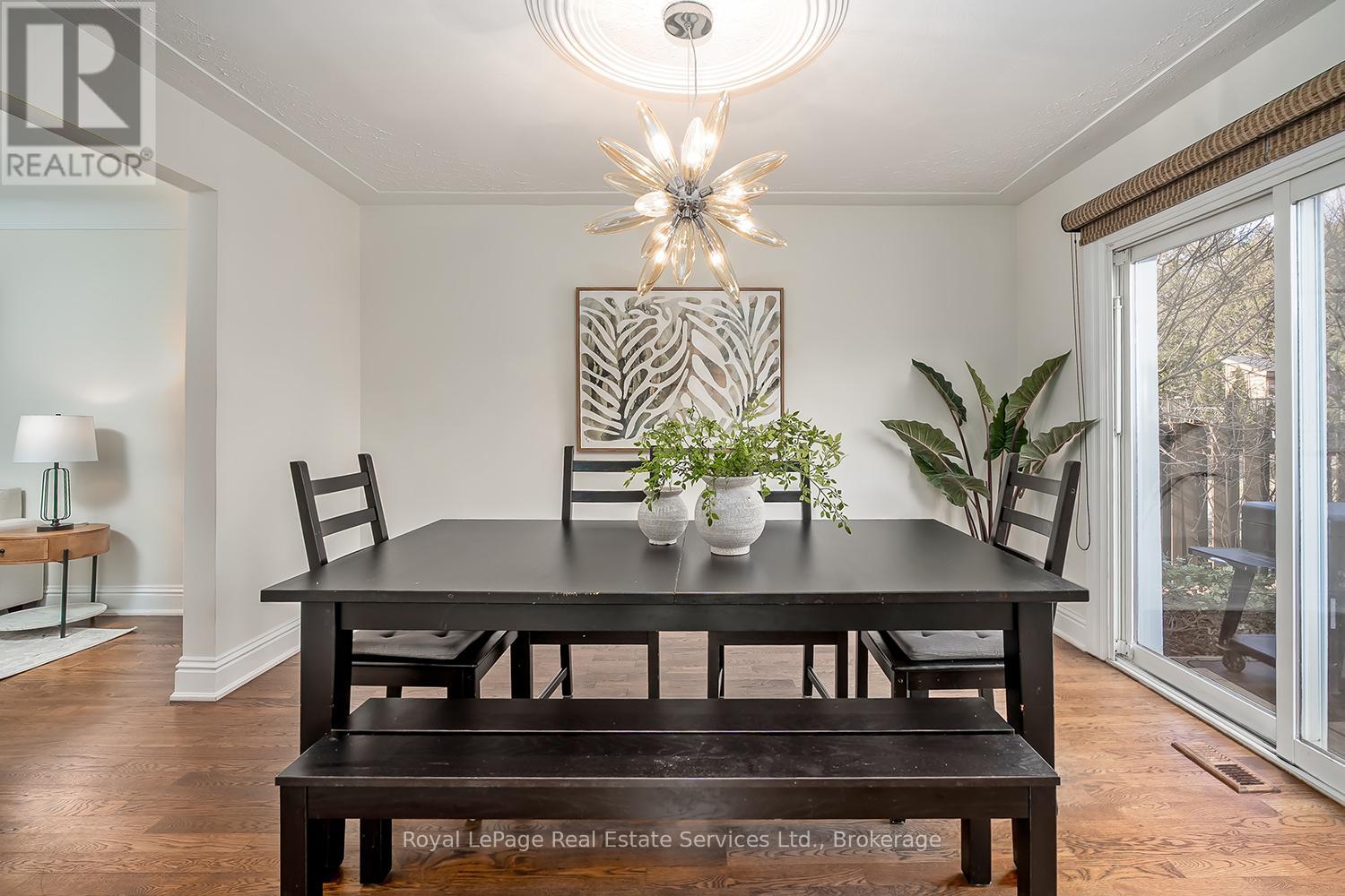 5193 Lakeshore Road, Burlington, Ontario  L7L 1C7 - Photo 11 - W13035250