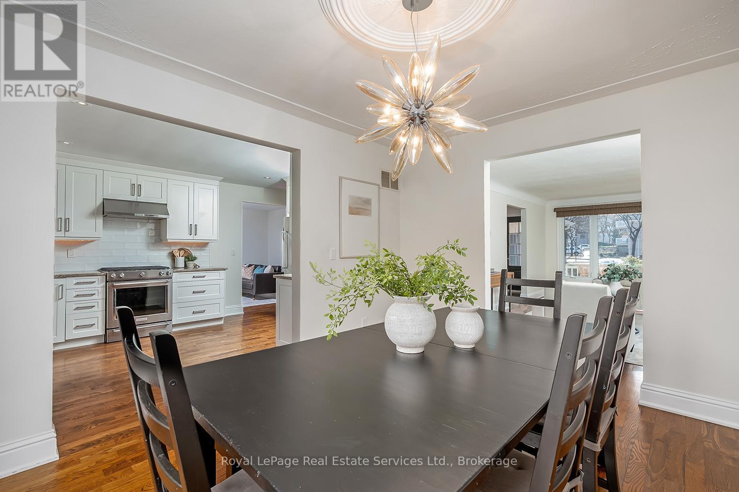 5193 Lakeshore Road, Burlington, Ontario  L7L 1C7 - Photo 15 - W13035250