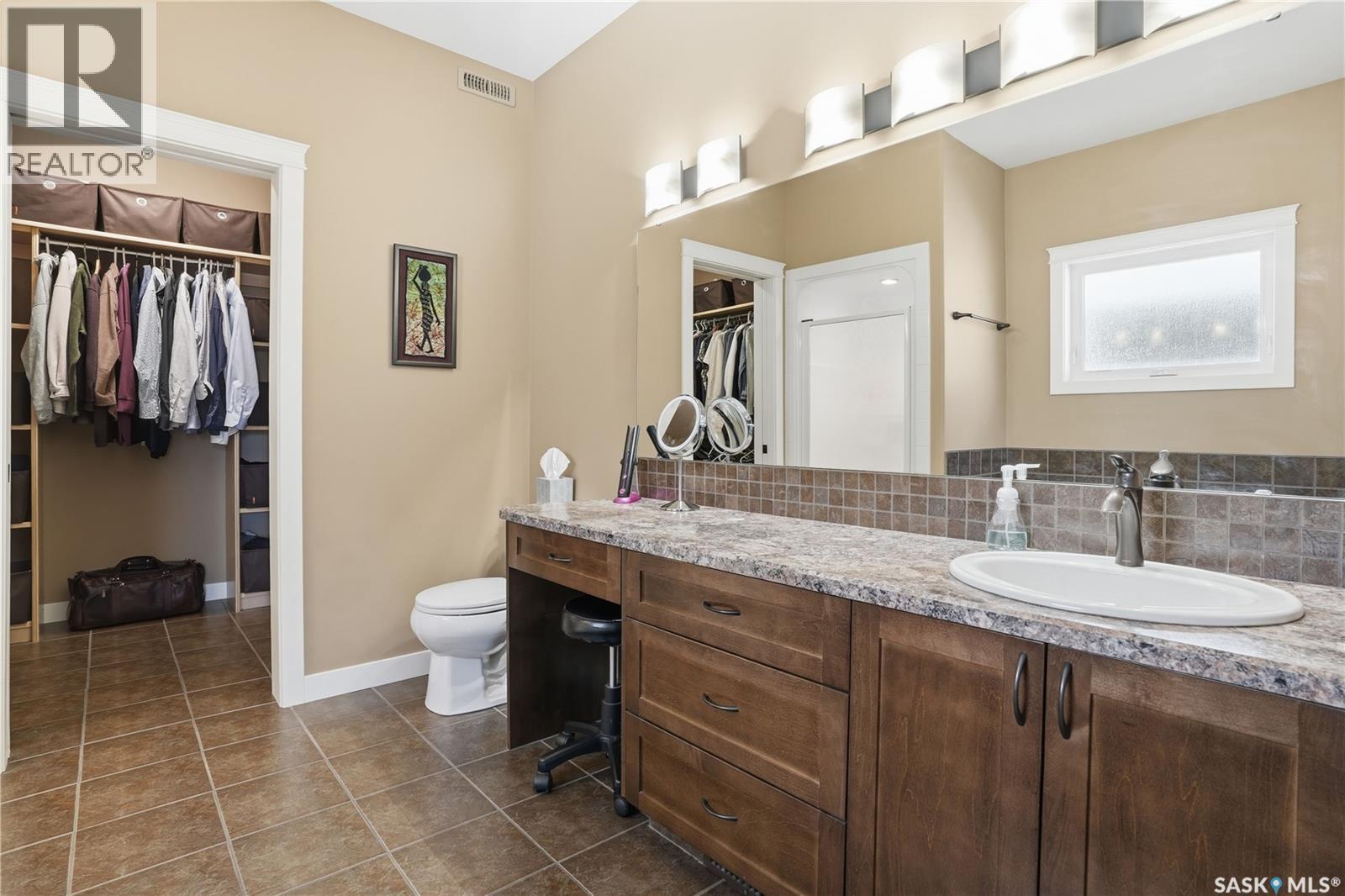 4150 Goldfinch Way, Regina, Saskatchewan  S4V 1N1 - Photo 24 - SK033553