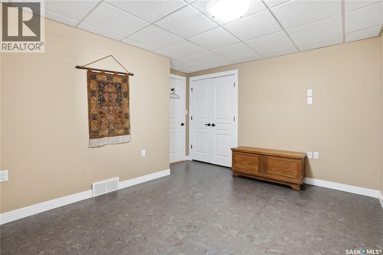 4150 Goldfinch Way, Regina, Saskatchewan  S4V 1N1 - Photo 39 - SK033553