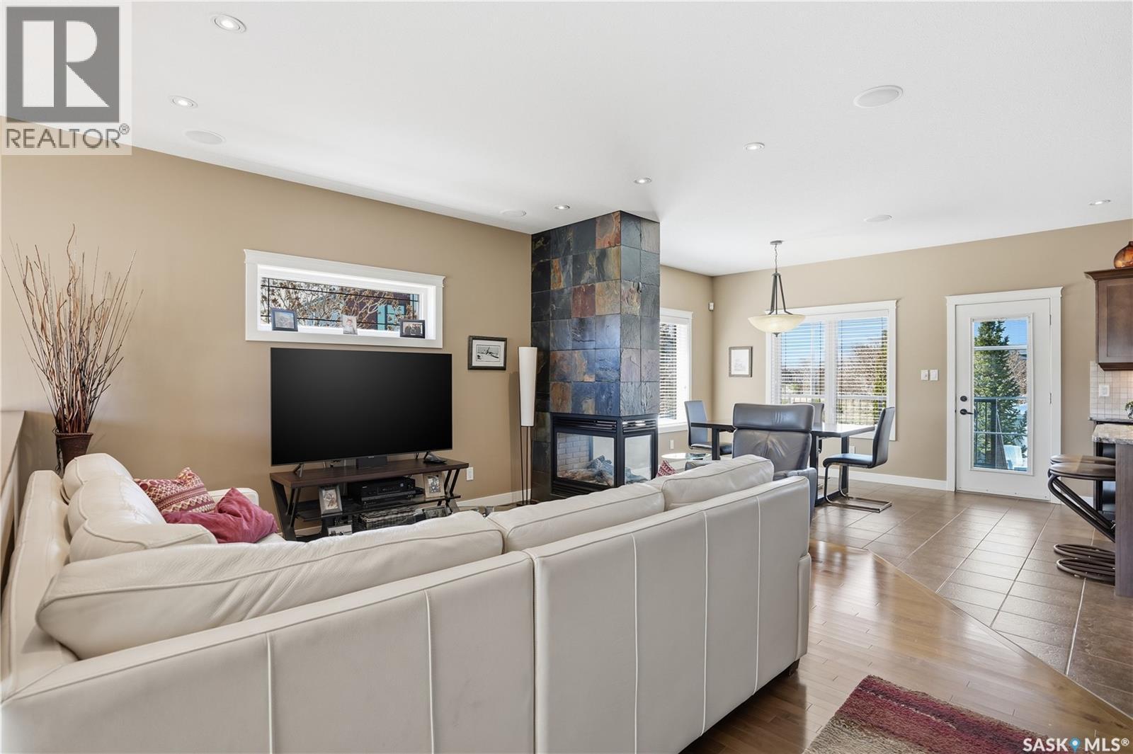 4150 Goldfinch Way, Regina, Saskatchewan  S4V 1N1 - Photo 8 - SK033553