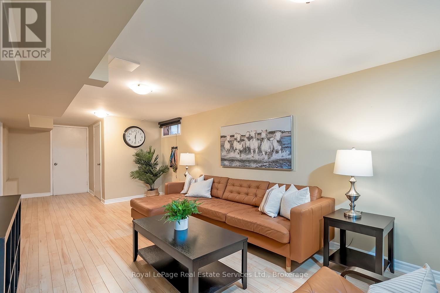 5193 Lakeshore Road, Burlington, Ontario  L7L 1C7 - Photo 39 - W13035250