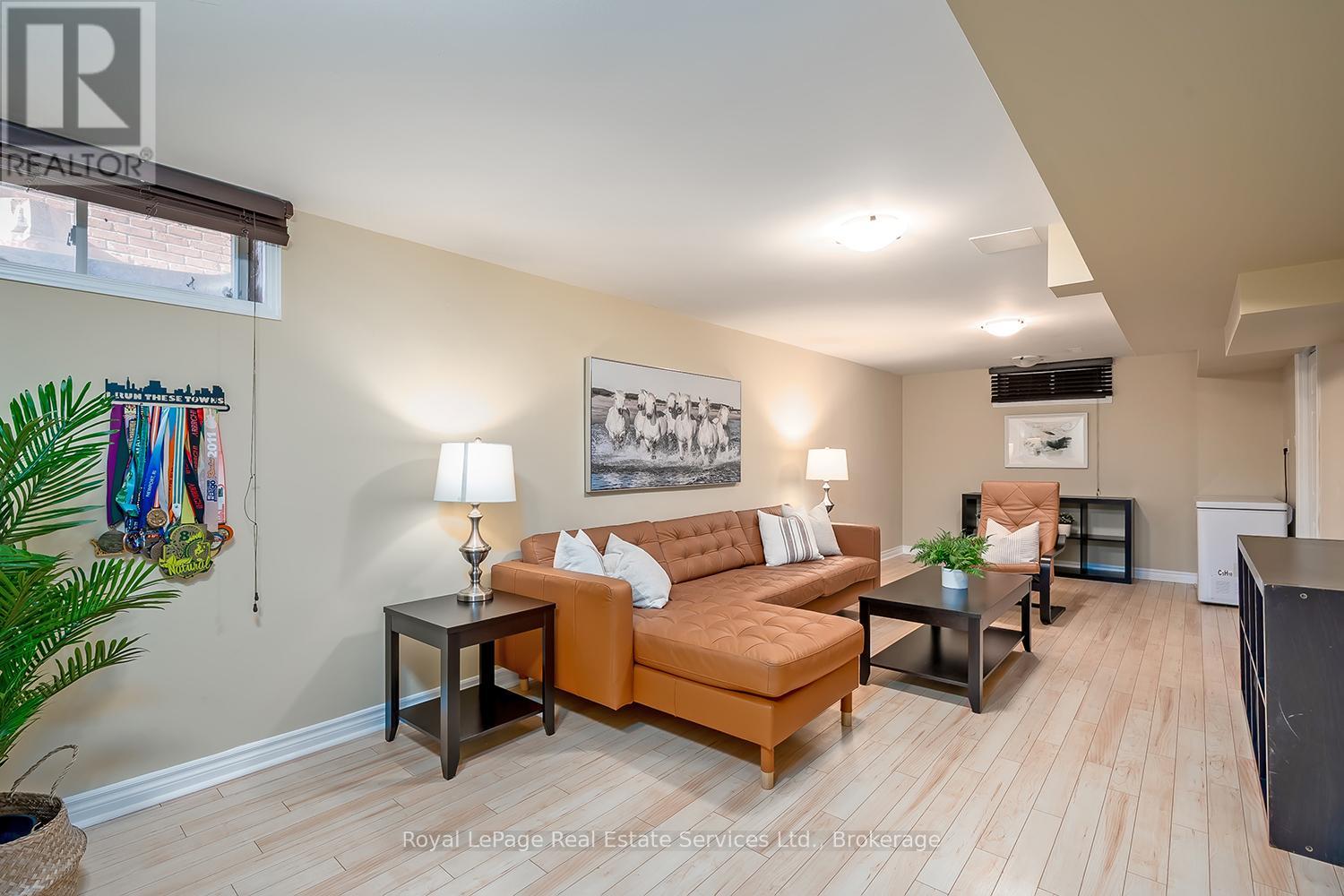 5193 Lakeshore Road, Burlington, Ontario  L7L 1C7 - Photo 38 - W13035250