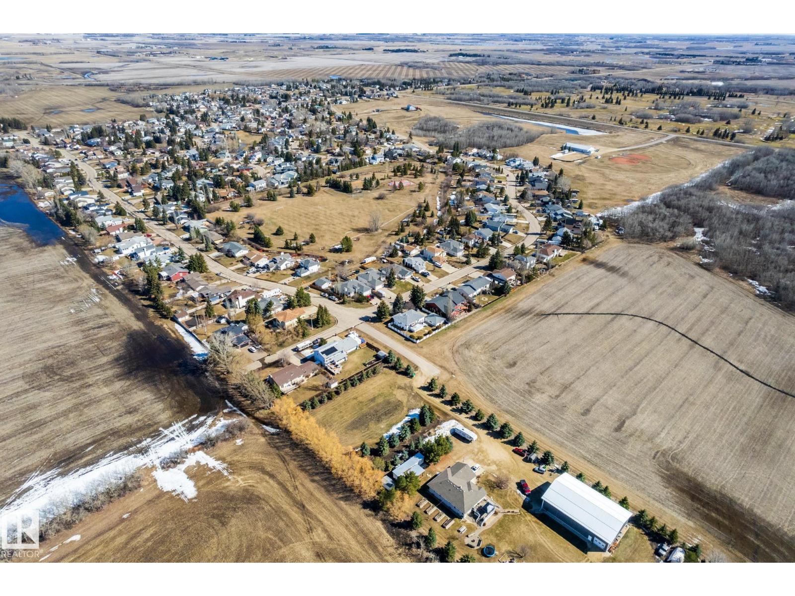 2b Discovery Av, Rural Sturgeon County, Alberta  T8R 1N5 - Photo 16 - E4483721