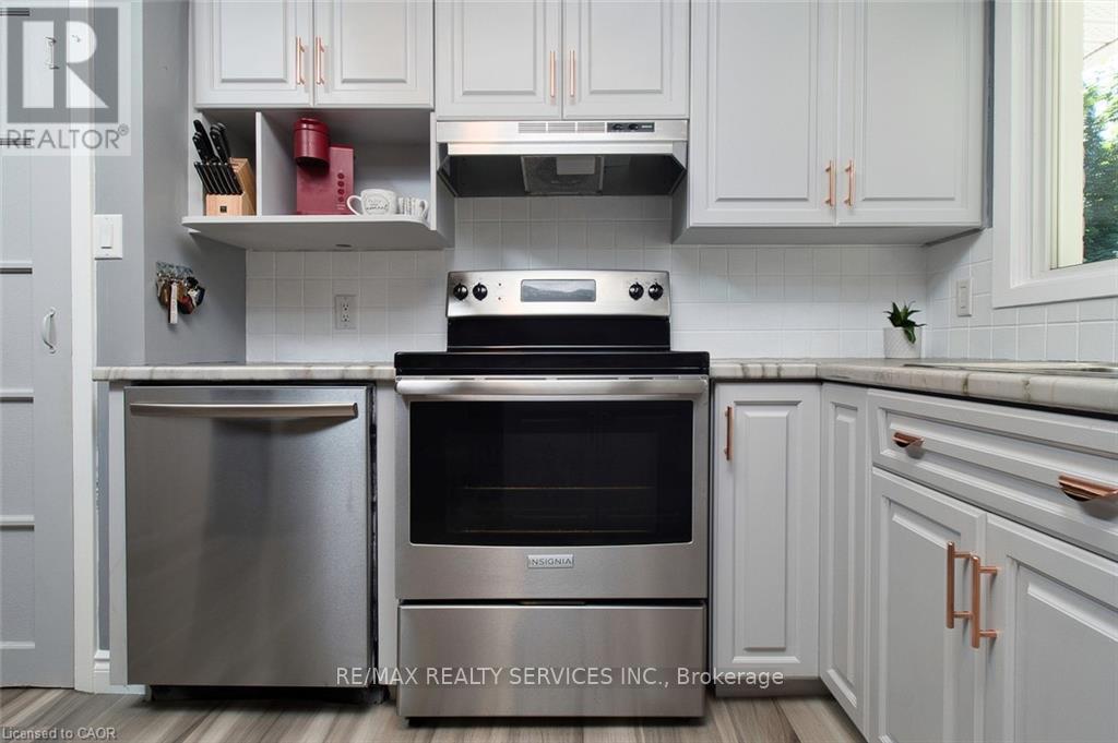 115 Uplands Drive, Kitchener, Ontario  N2M 4X3 - Photo 10 - X13020982