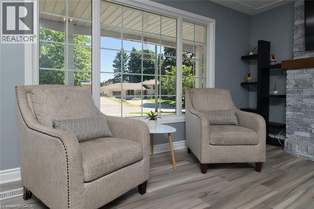 115 Uplands Drive, Kitchener, Ontario  N2M 4X3 - Photo 6 - 40823409