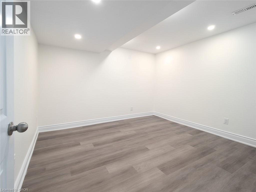 115 Uplands Drive, Kitchener, Ontario  N2M 4X3 - Photo 31 - 40823409