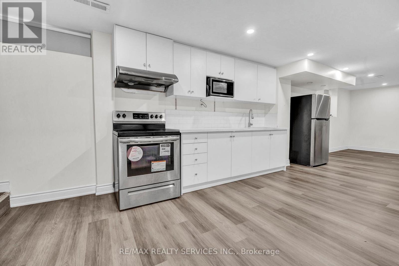 115 Uplands Drive, Kitchener, Ontario  N2M 4X3 - Photo 20 - X13020982