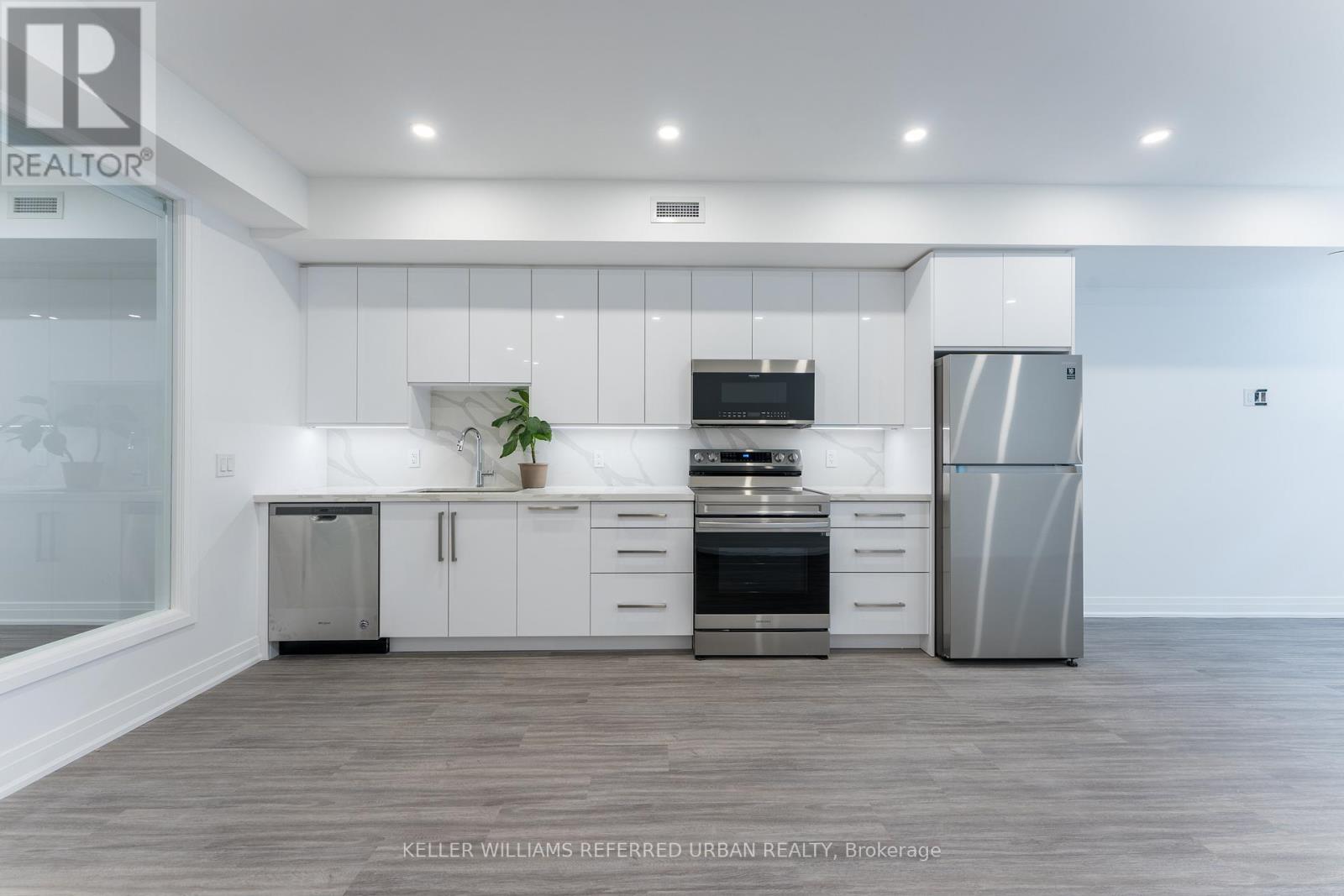 202 - 475 Queen Street W, Toronto, Ontario  M5V 2A9 - Photo 2 - C13034984