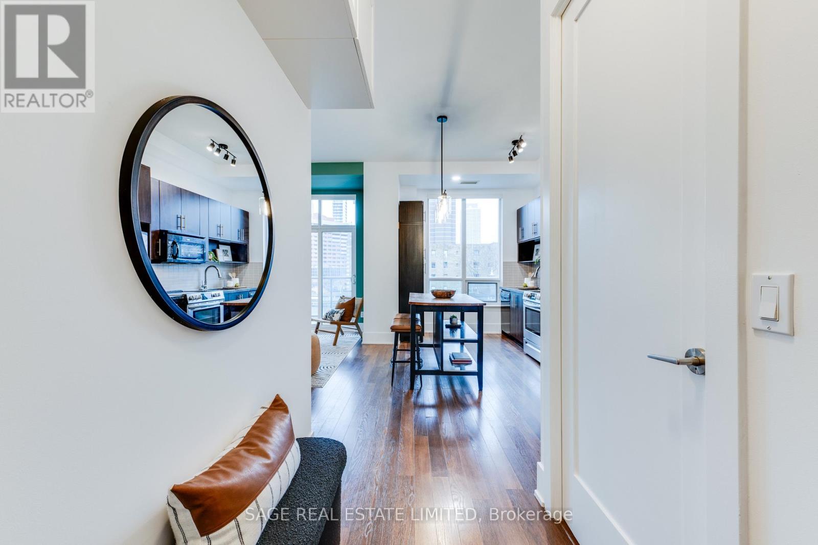 411 - 120 Homewood Avenue, Toronto, Ontario  M4Y 2J3 - Photo 2 - C13034994