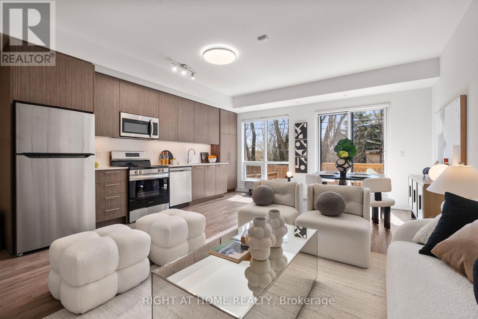 44 - 851 Sheppard Avenue W, Toronto, Ontario  M3H 0G2 - Photo 3 - C13035072