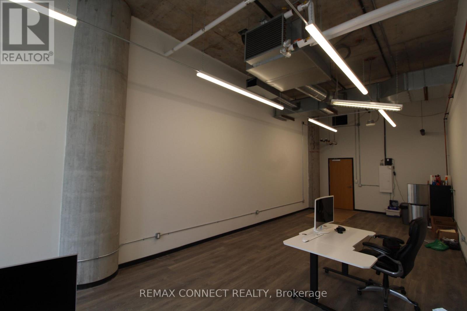 # 324 - 15 Wellesley Street W, Toronto, Ontario  M4Y 1E8 - Photo 7 - C13035230