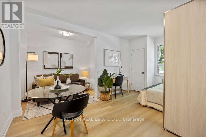 16 - 134 Carlton Street, Toronto, Ontario  M5A 2K1 - Photo 2 - C13035370