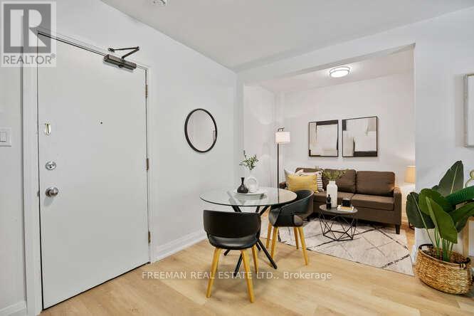 16 - 134 Carlton Street, Toronto, Ontario  M5A 2K1 - Photo 4 - C13035370