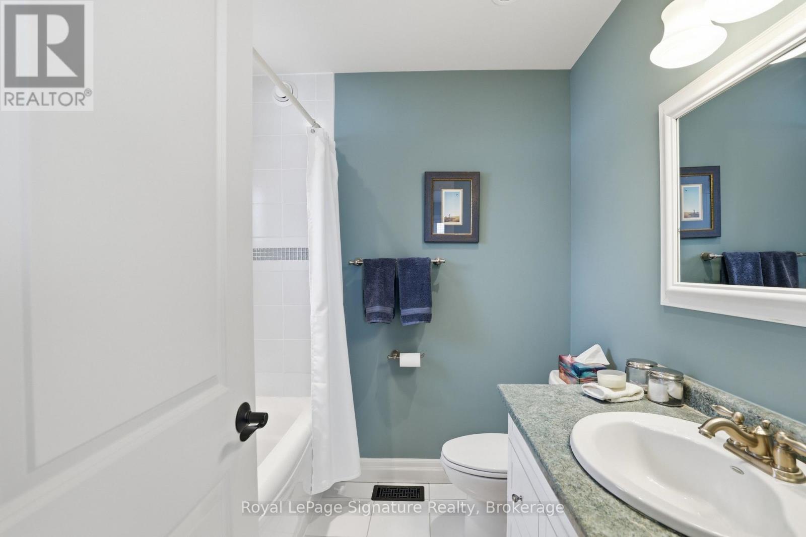 176 High Bluff Lane, Blue Mountains, Ontario  N0H 2P0 - Photo 27 - X12806936