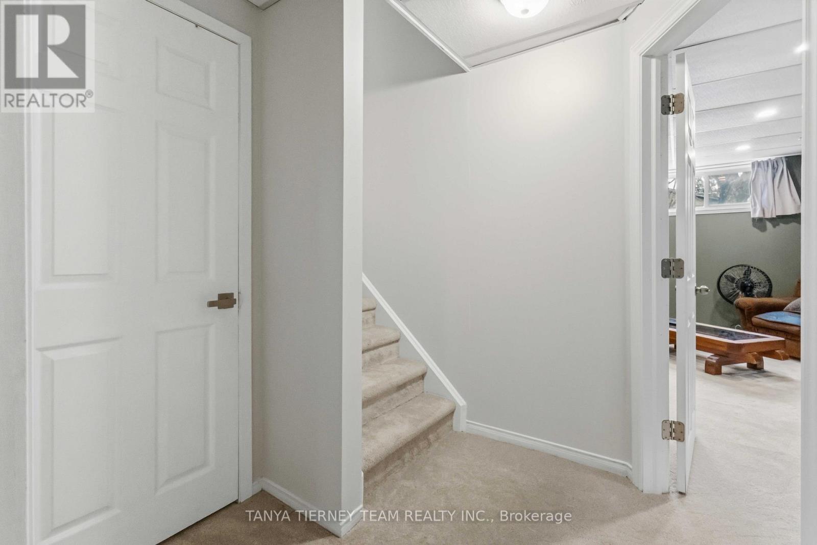 6 Gershwin Court, Whitby, Ontario  L1N 6C9 - Photo 40 - E13035294