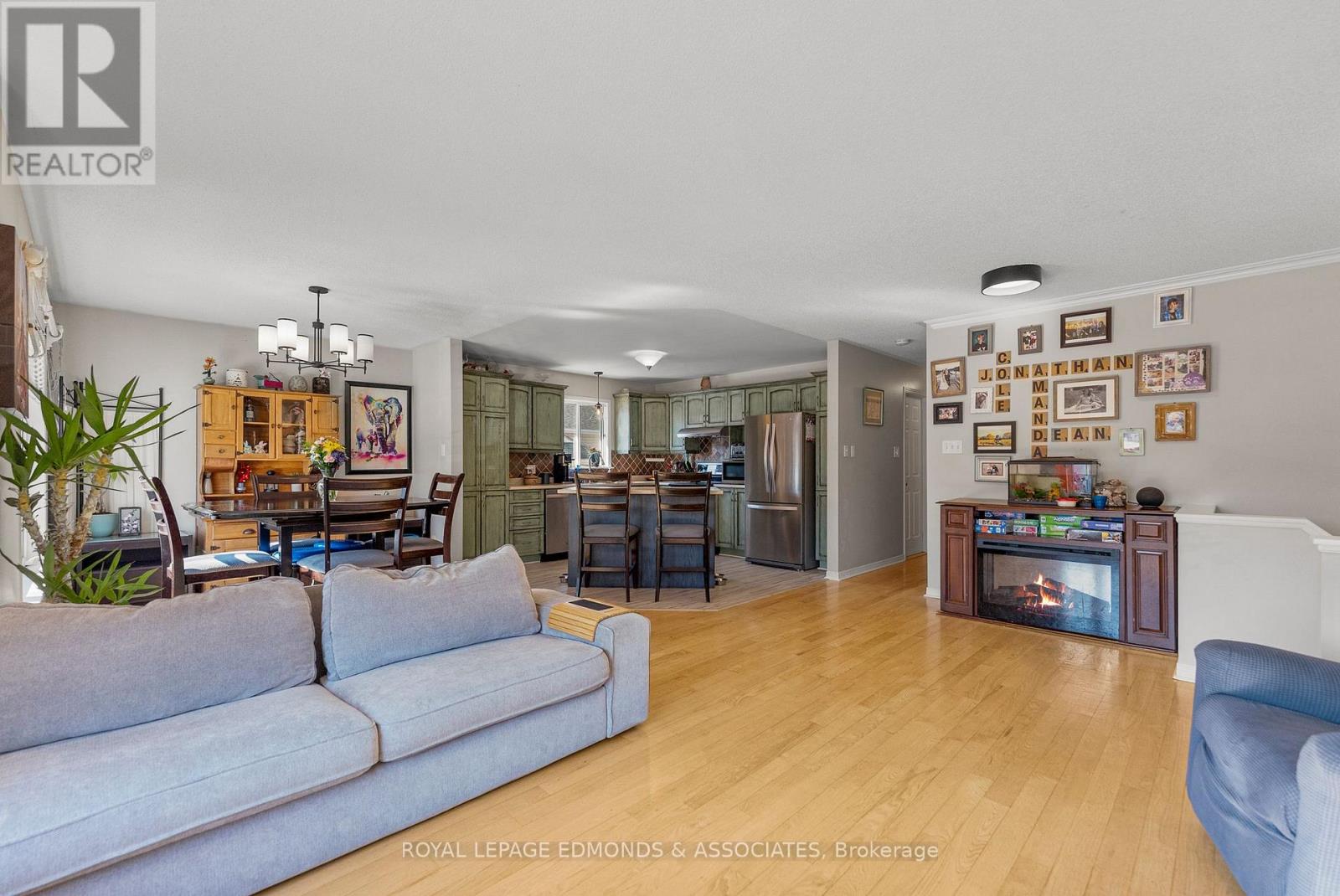 34 Bayshore Drive, Petawawa, Ontario  K8H 3R7 - Photo 6 - X12976596